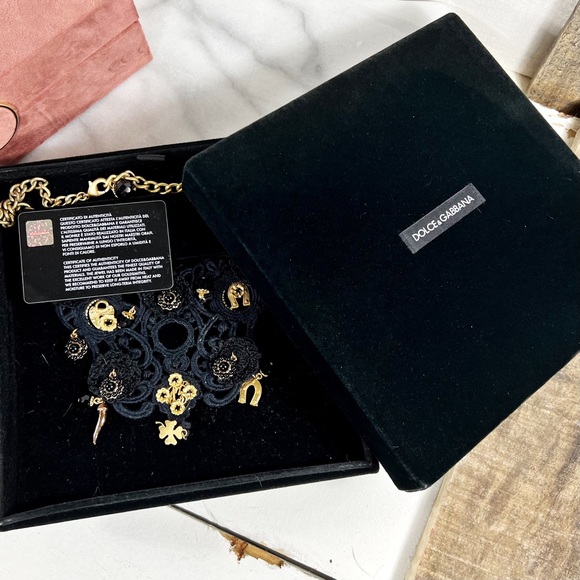 Dolce & Gabbana Rare Crocheted Good Luck Charm Necklace/Bib - Picture 4 of 6